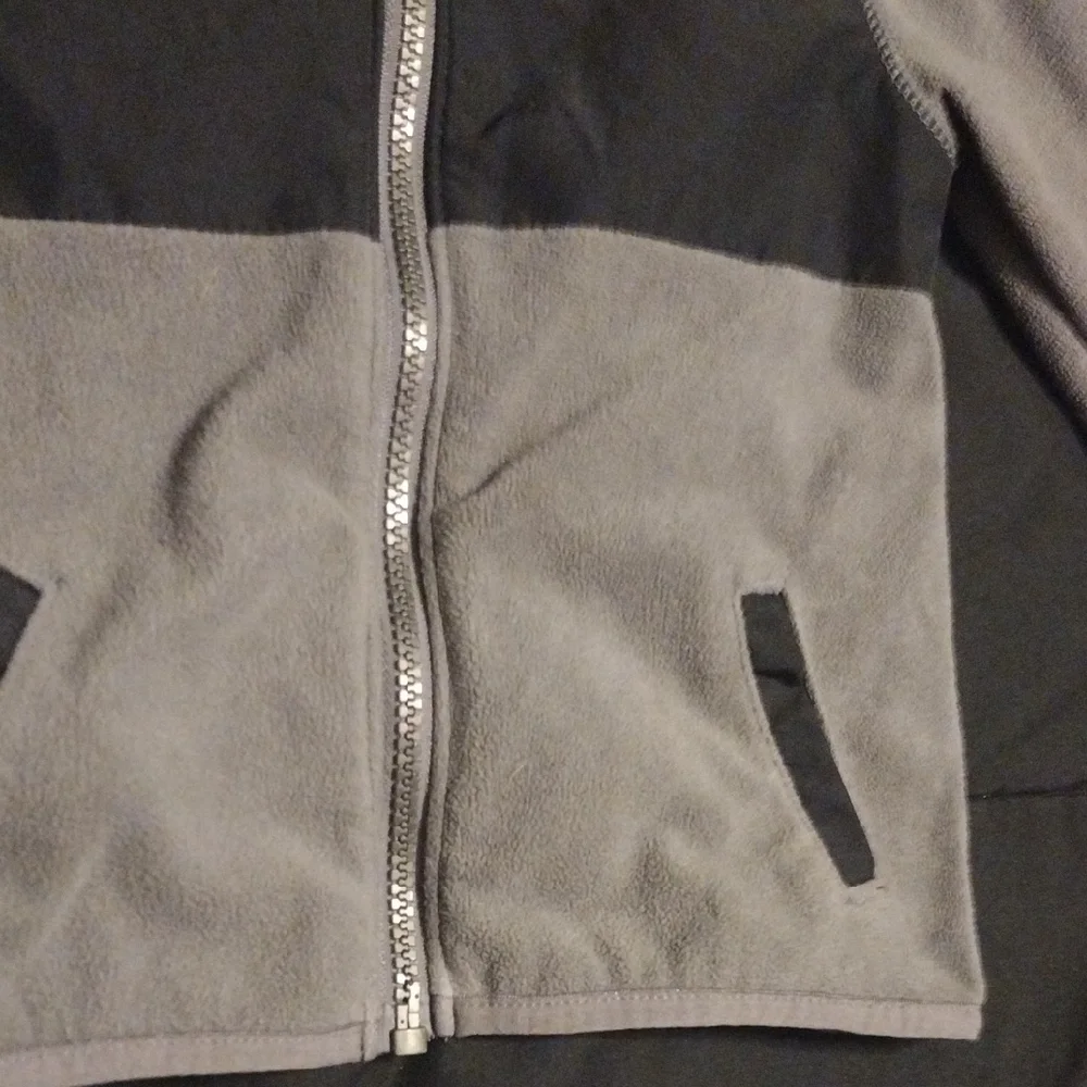 Carter's Kids Gray and Black Puffer Jacket - Picture 6 of 7